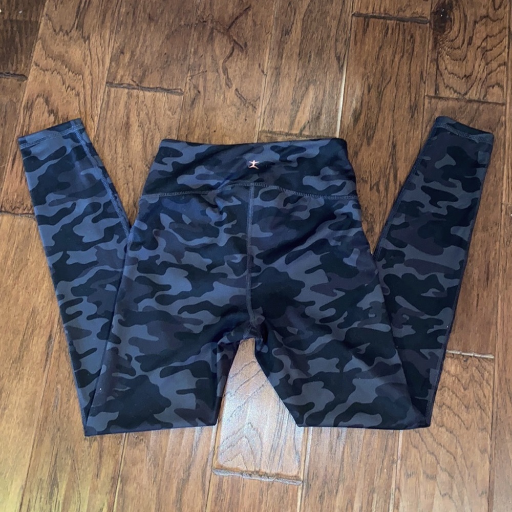 Danskin Camouflage Leggings Waistband Tights Small Camo Workout Pants Blue/Grey‌